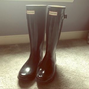 Hunter Huntress Boots - Size 8